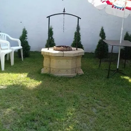 Szieszta Vendeghaz Pensjonat *