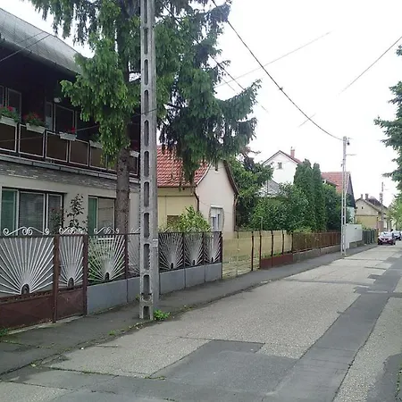 Pensjonat Szieszta Vendeghaz *